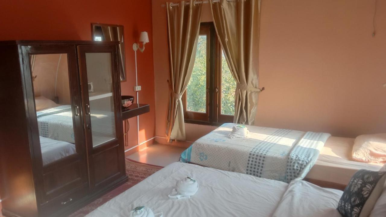 Pukyo Bed And Breakfast Belgian Lao Ban Nangoy Exterior photo