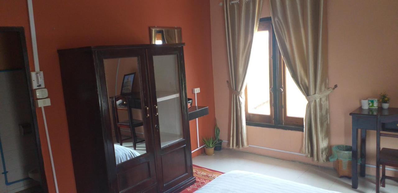 Pukyo Bed And Breakfast Belgian Lao Ban Nangoy Exterior photo